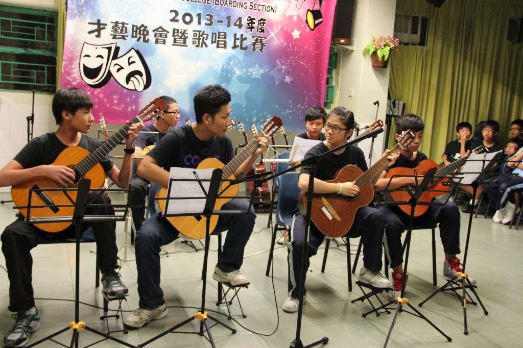 古典結他進階班表演1