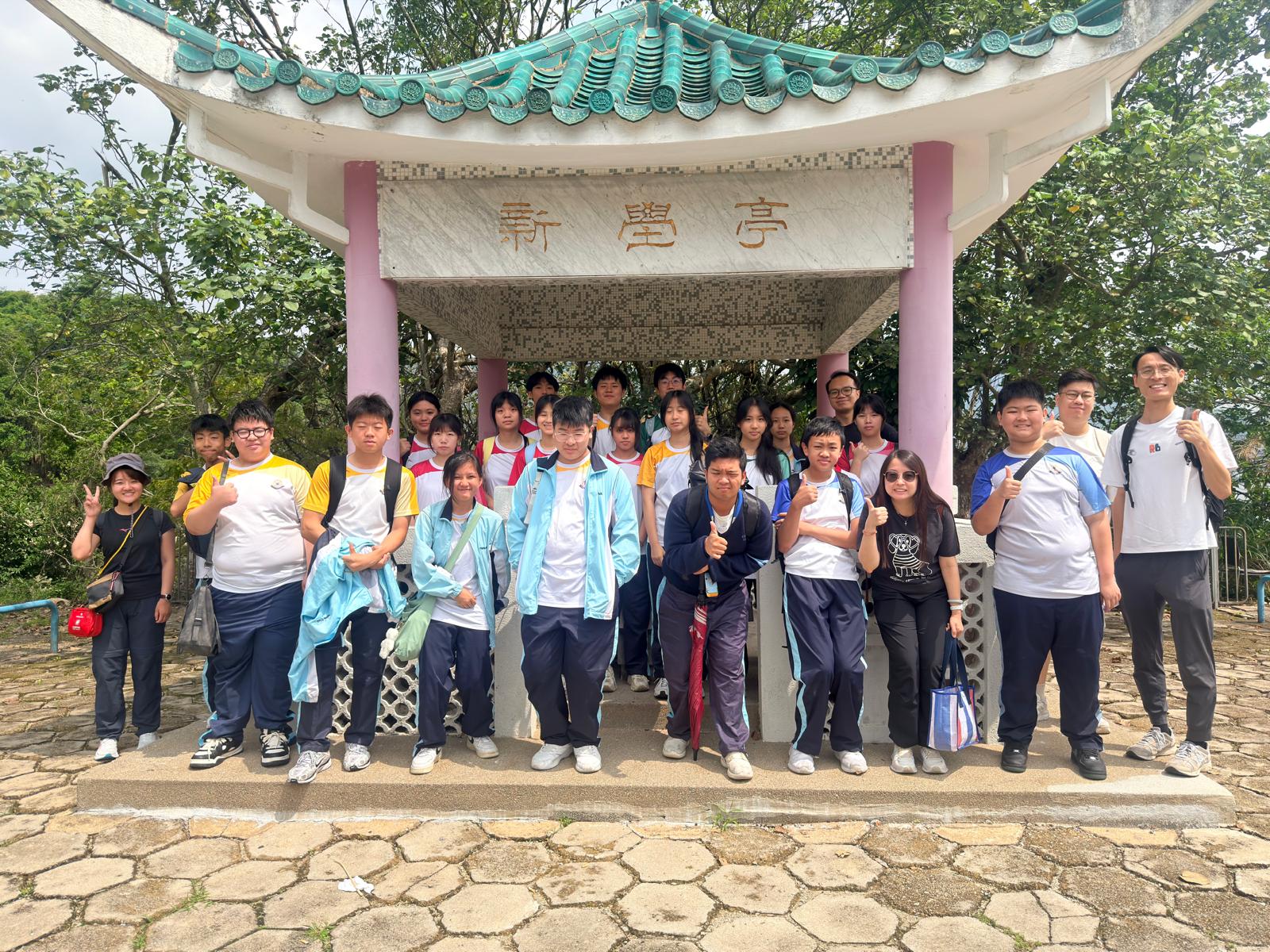 Luk Keng to Kuk Po via Fung Hang Hiking Experience